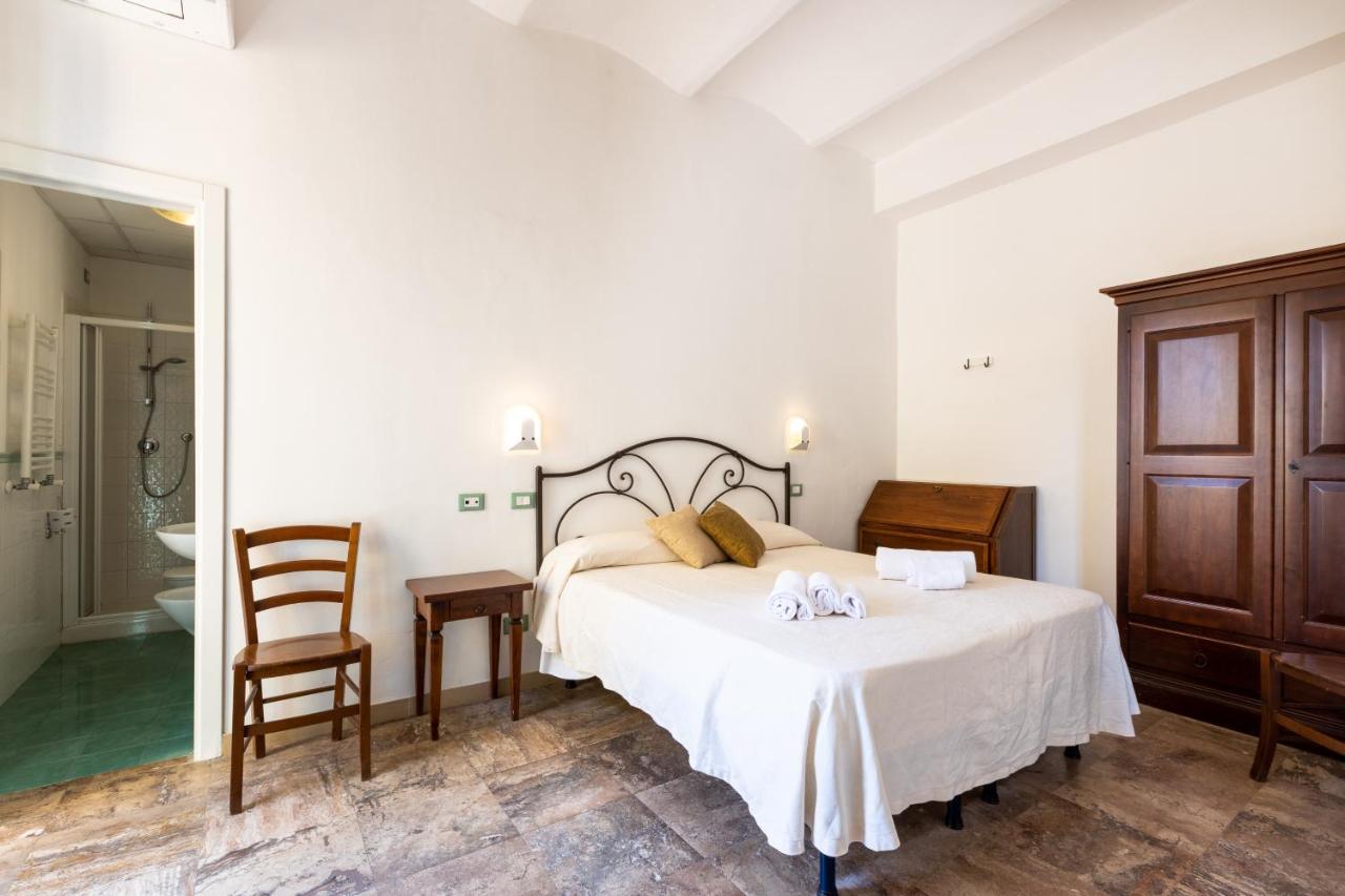 Hotel Castello Monticello Giglio Porto Quarto foto